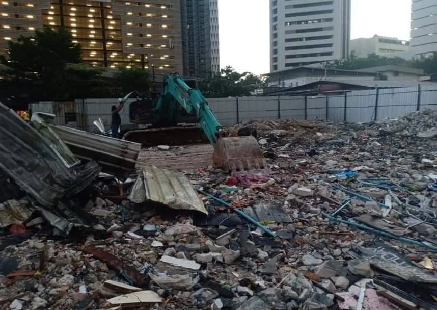 ภาพประกอบบทความ รับรื้อถอนบ้านพร้อมขนเศษวัสดุหรือไม่?